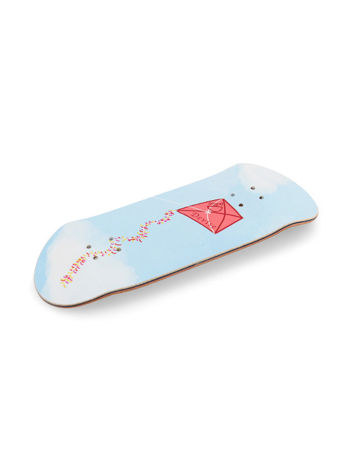 Devise Fingerboards 2025 - Patty's Kite