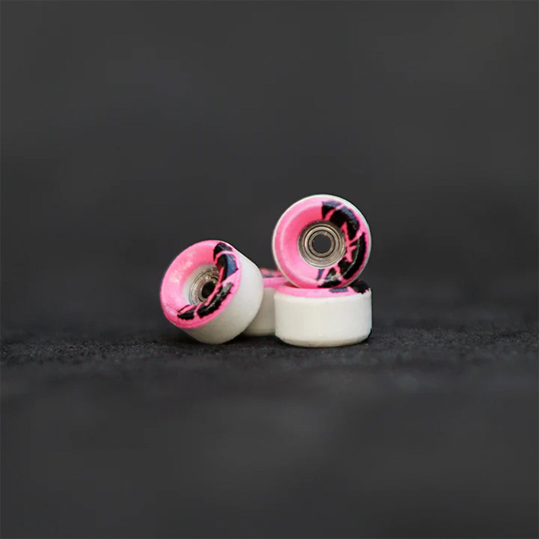 Oak Wheels RV2V Inverted Oak Wuitton Pink