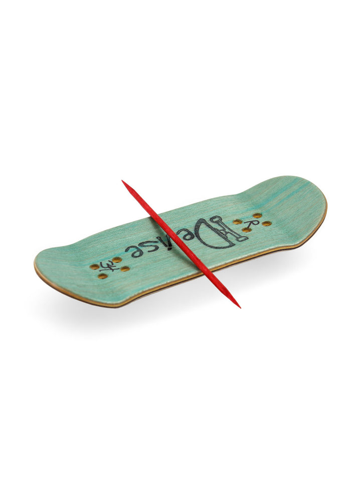 Devise Fingerboards 2025 - Doom Scroll