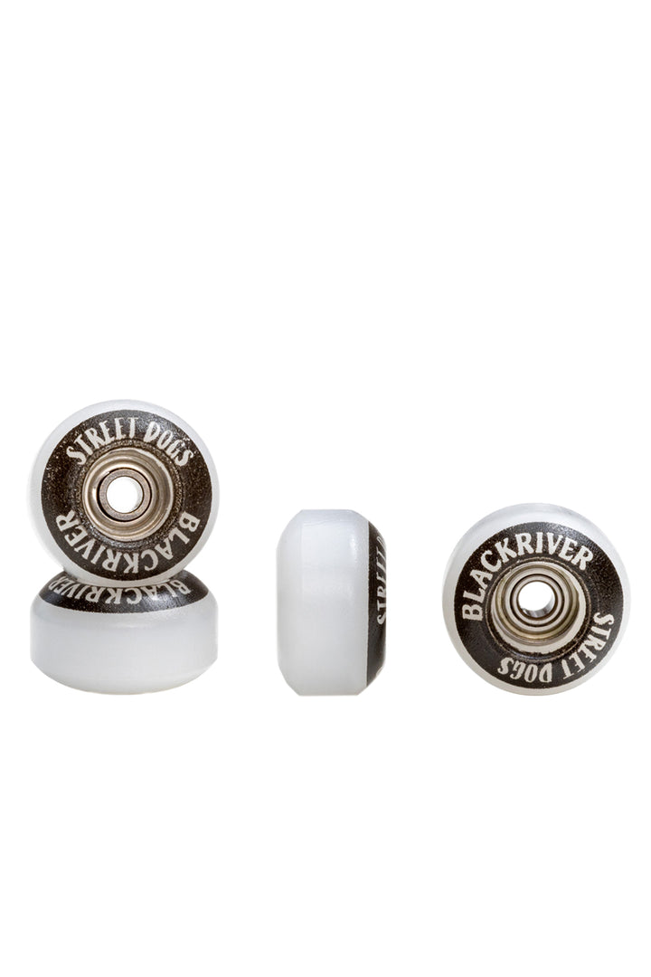 Blackriver Wheels "Street Dogs" white